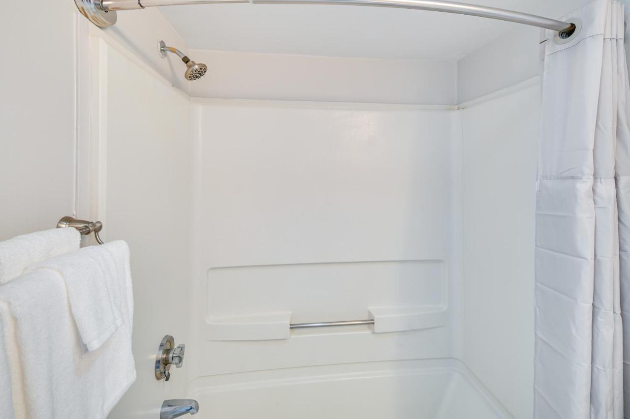 Oceanfront Myrtle Beach Condo With Balcony And Views! 外观 照片