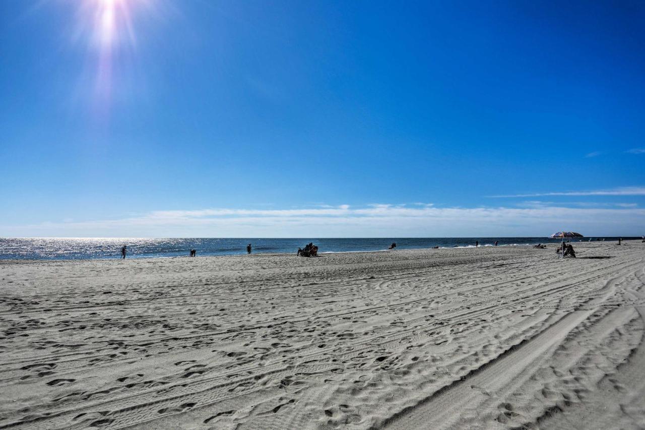 Oceanfront Myrtle Beach Condo With Balcony And Views! 外观 照片